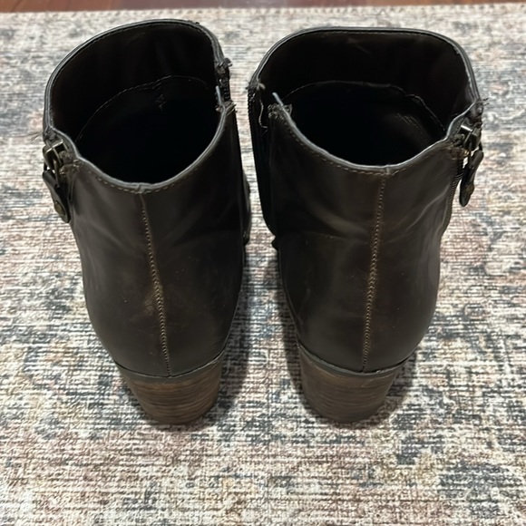 Booties - Picture 3 of 5